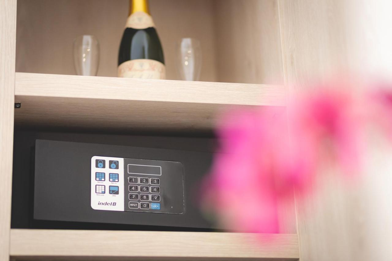 Hotel Residence Vallecorsa 로시냐노 마리티모 외부 사진