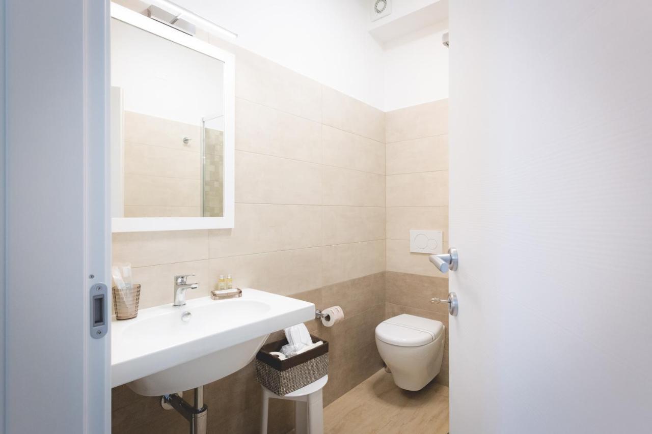 Hotel Residence Vallecorsa 로시냐노 마리티모 외부 사진